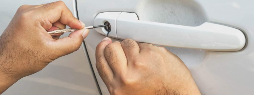 auto locksmith in London